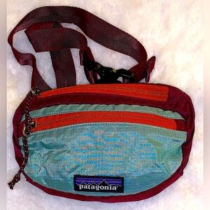 Patagonia hip pack in great condition.